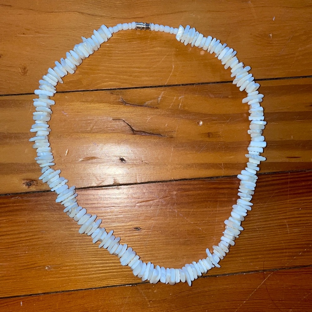 White Seashell Necklace